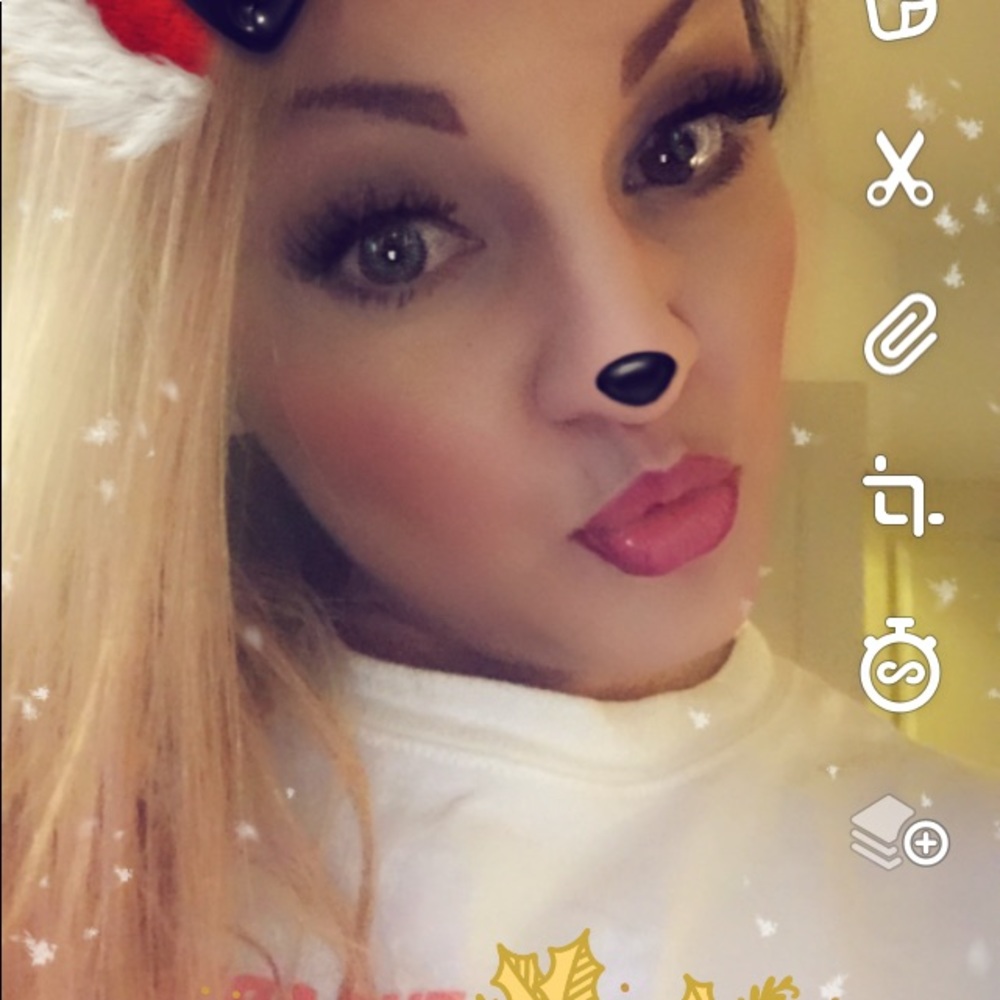 Meet your Posher, Laney